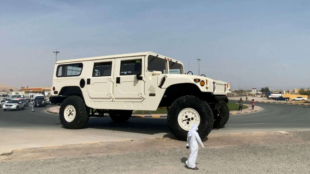 dubai sheikh’s mammoth hummer goes viral