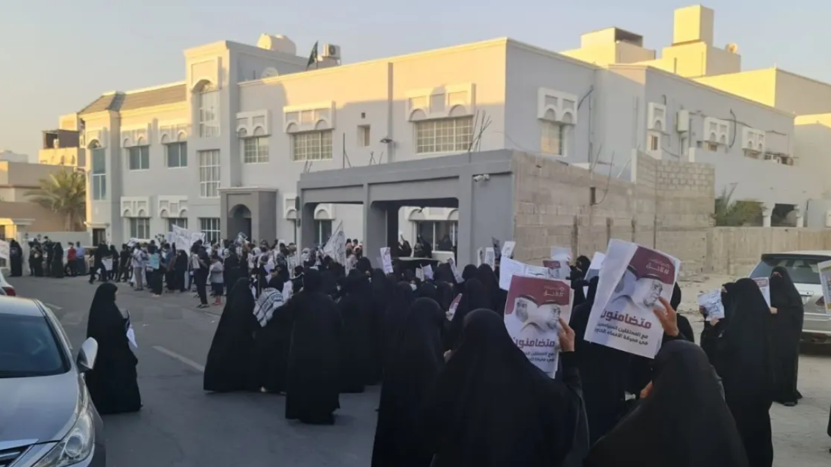 how is bahrain handling the massive hunger strike