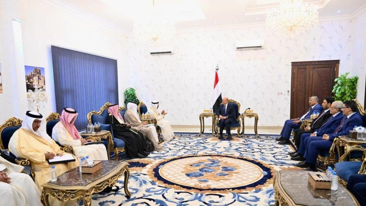 gcc secretary general discuss strategic partnership with yemen