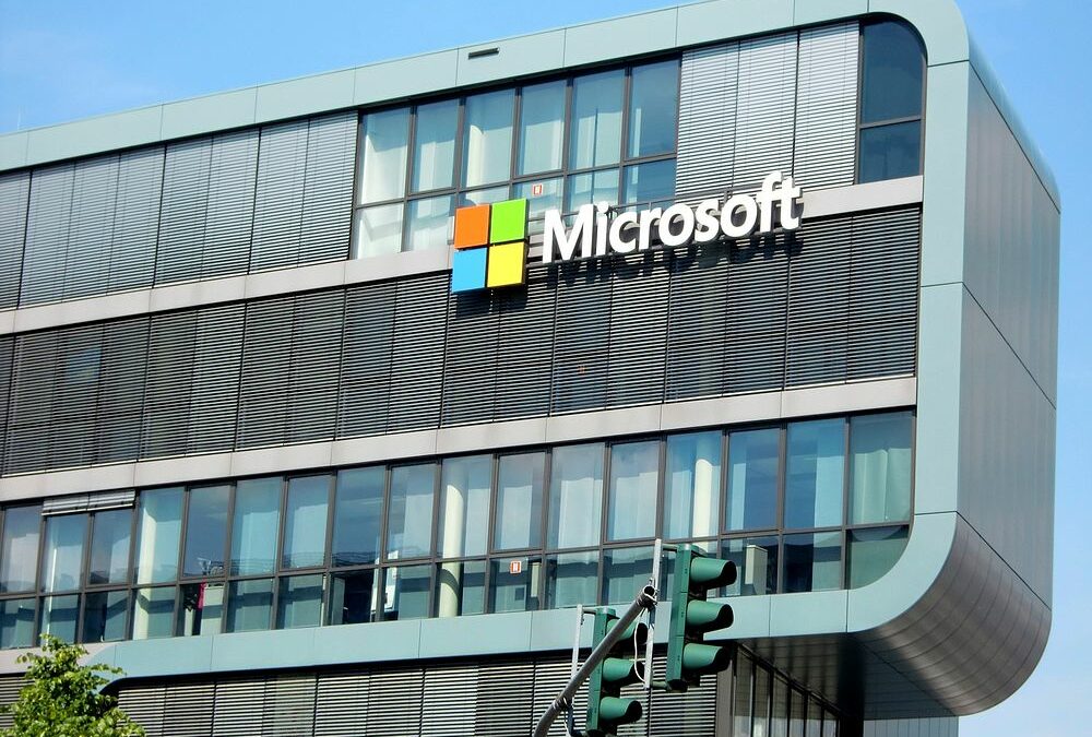 Massive Microsoft outage triggers global chaos