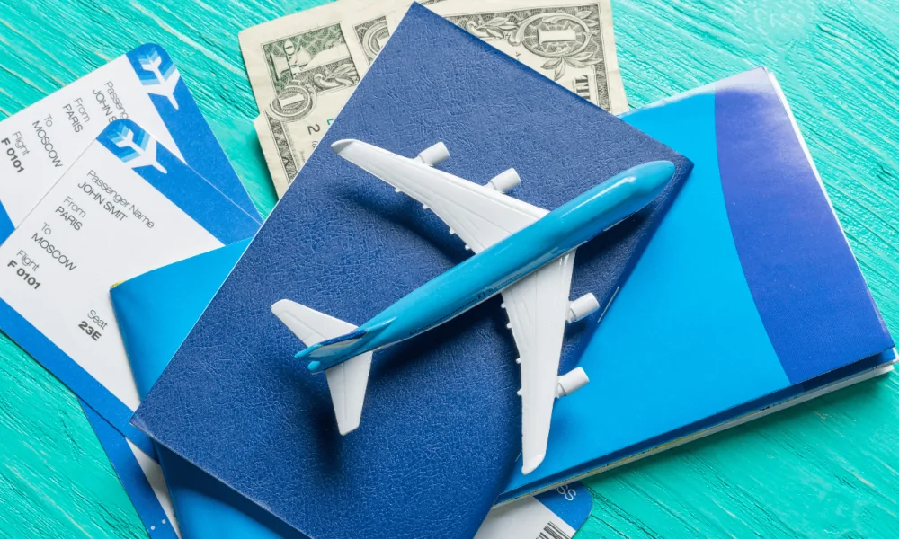 where to buy tickets for cheap prices from pakistan to uae