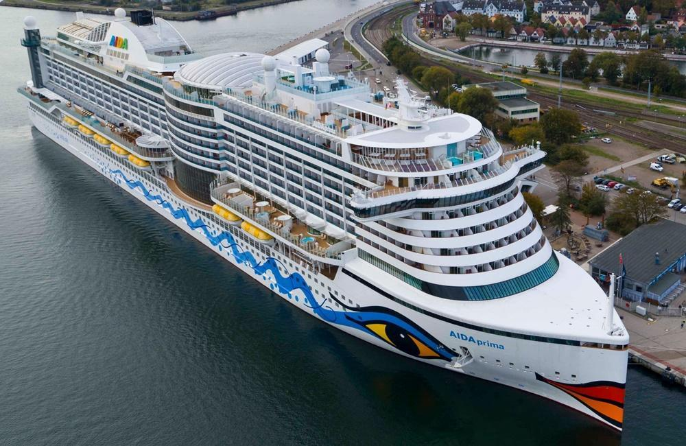 Dubai cruises 2025,Doha cruise tours,Arabian Gulf cruises,GCC cruise tours,Cruises from Dubai and Doha,Best Middle East cruises,UAE Qatar cruise itineraries