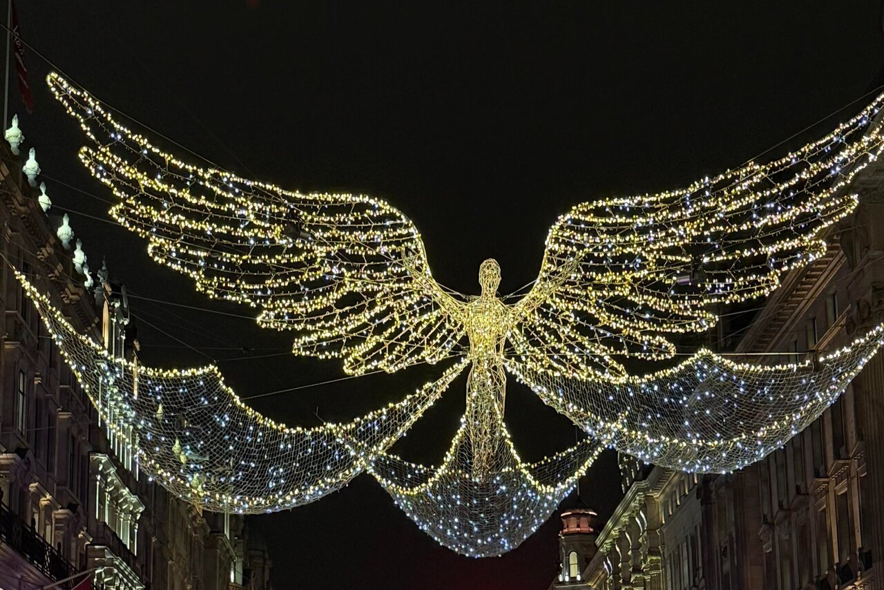 london’s iconic christmas