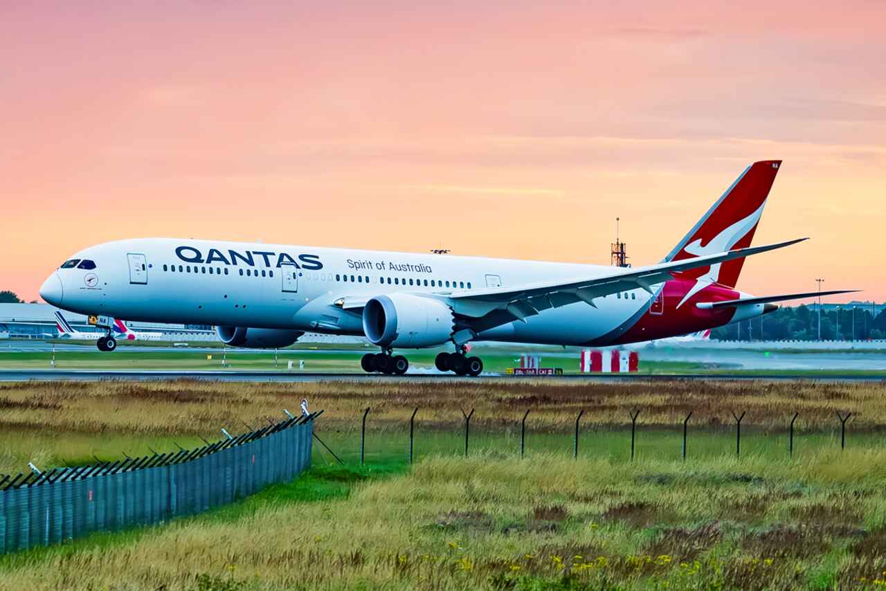 dubai to paris flight time