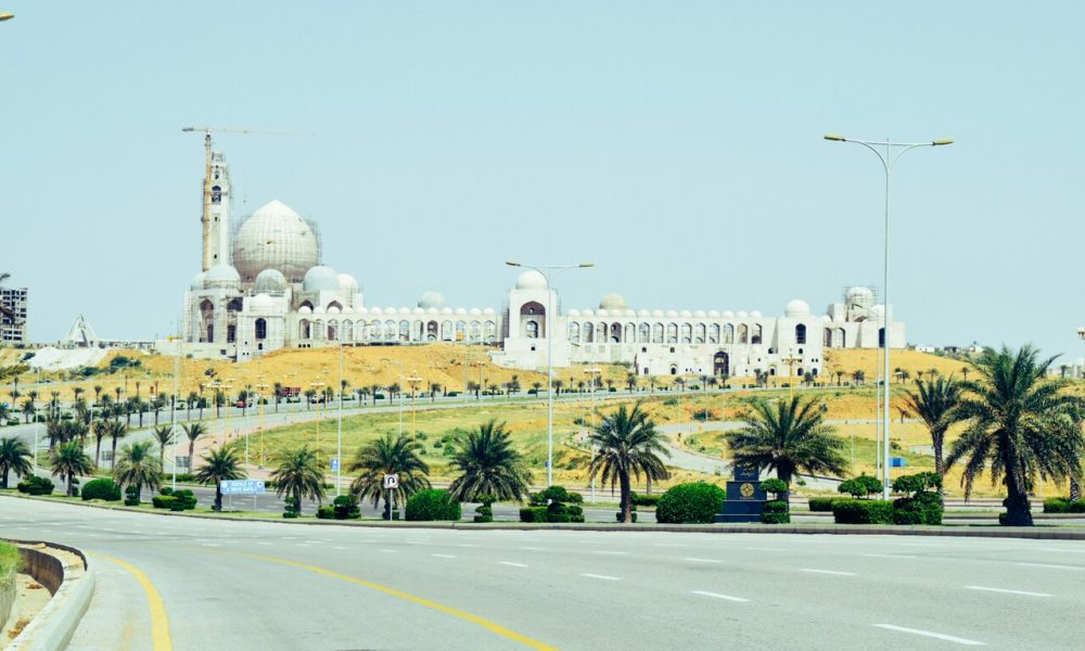 Jeddah Travel Guide – Explore Saudi’s Coastal Gem