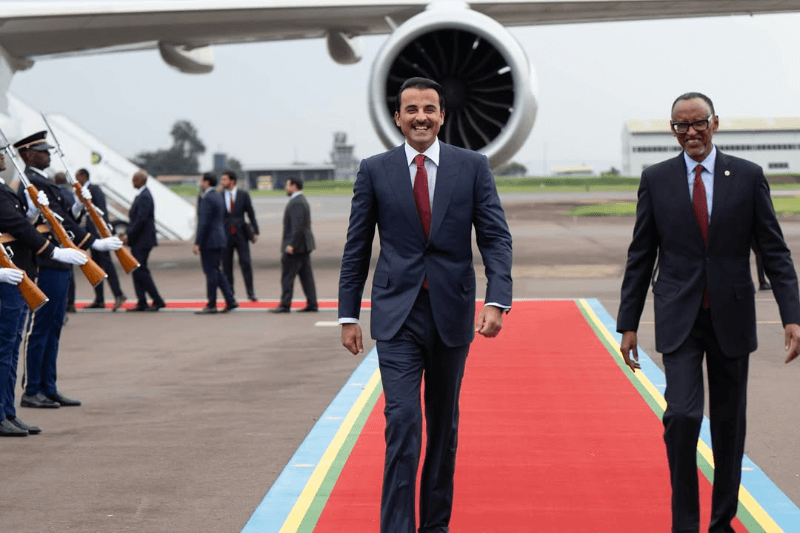 emir of qatar billionaire life