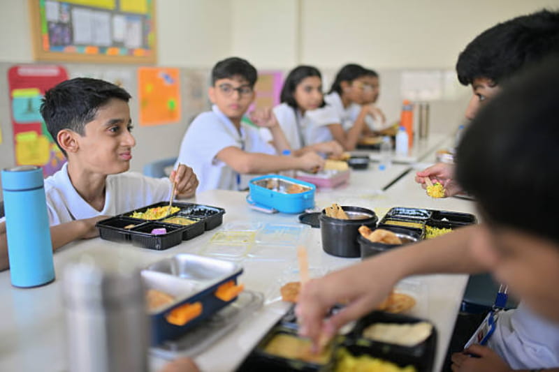 Foods Banned UAE Schools: 9 Items Students Can't?!