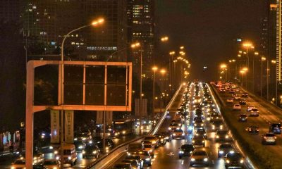 track traffic in Qatar