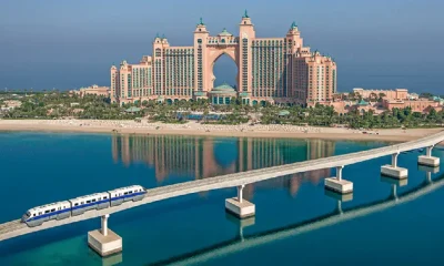 dubai monorail line