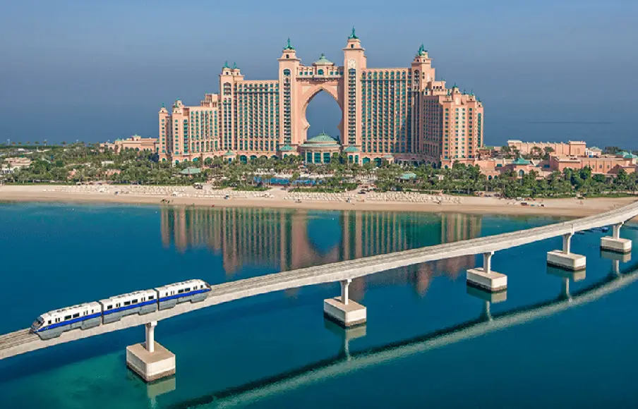 dubai monorail line